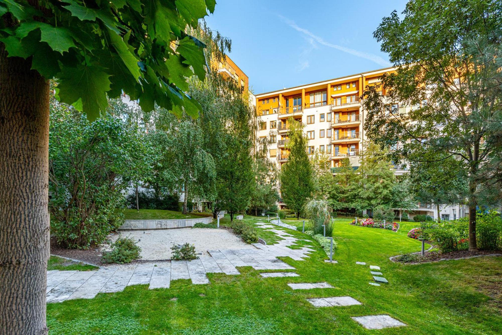 Zoe Apartman Budapest Bagian luar foto